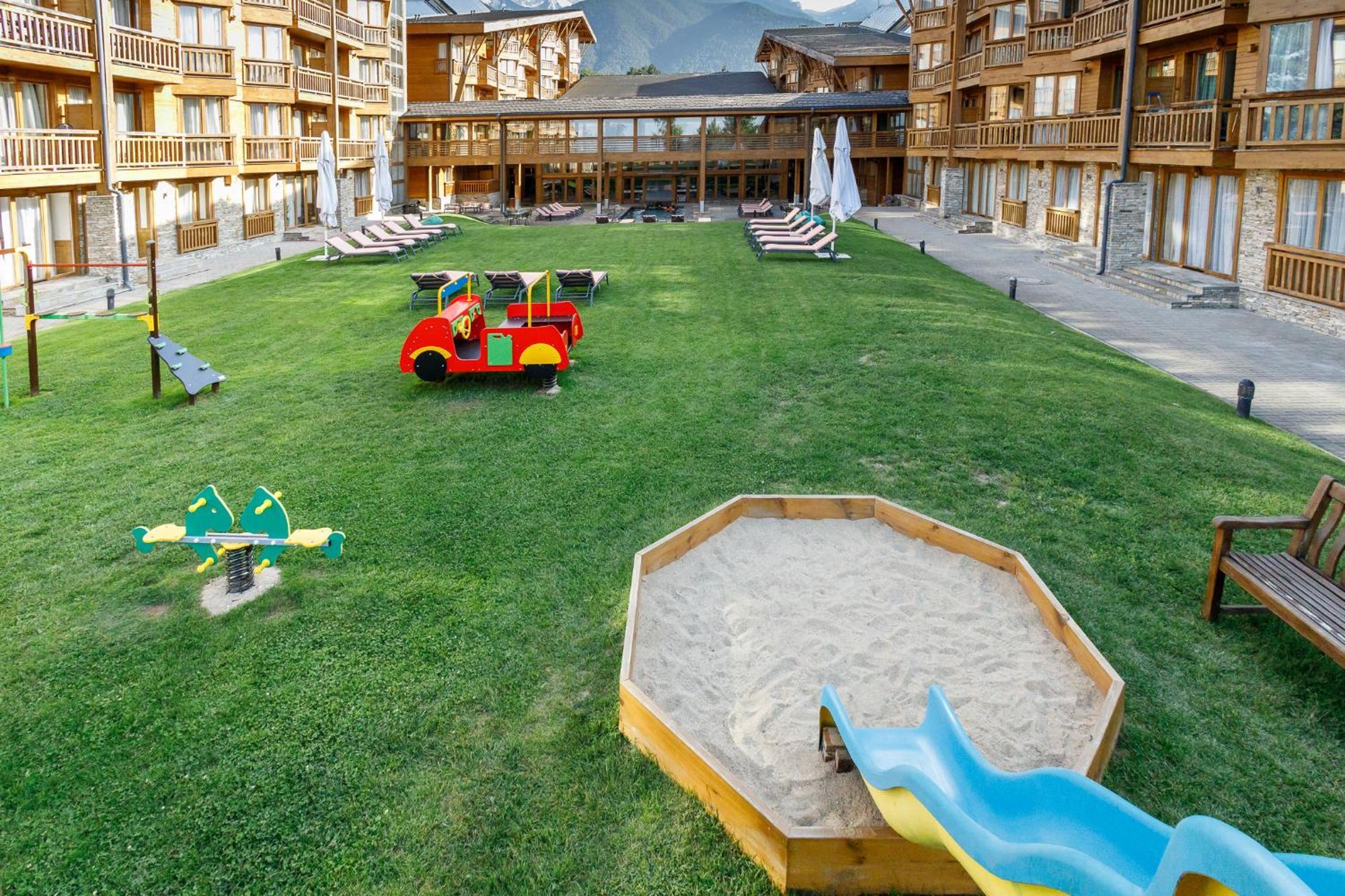 Pirin Golf Mountain View Retreat Lejlighed Razlog Eksteriør billede